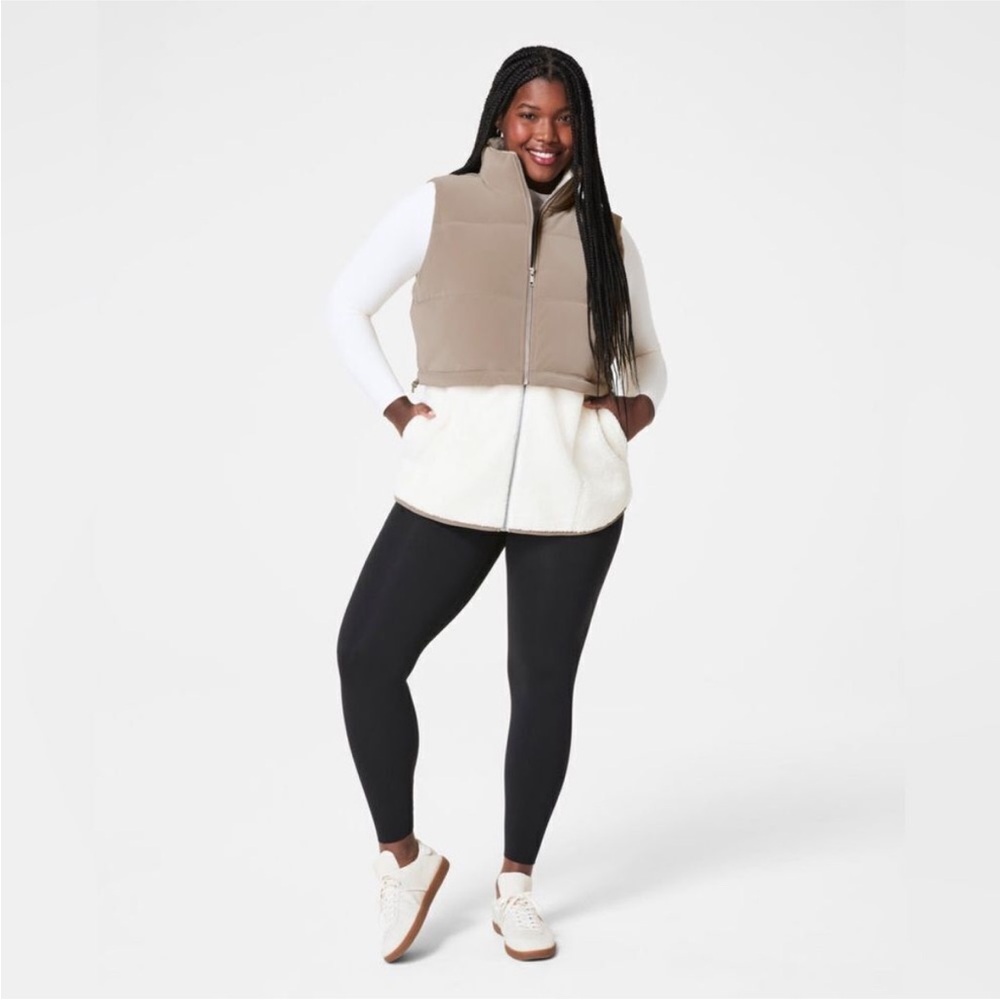 Spanx || Luxe Fleece Puffer Vest Convertible Two in One Driftwood Ivory XL - Picture 2 of 10